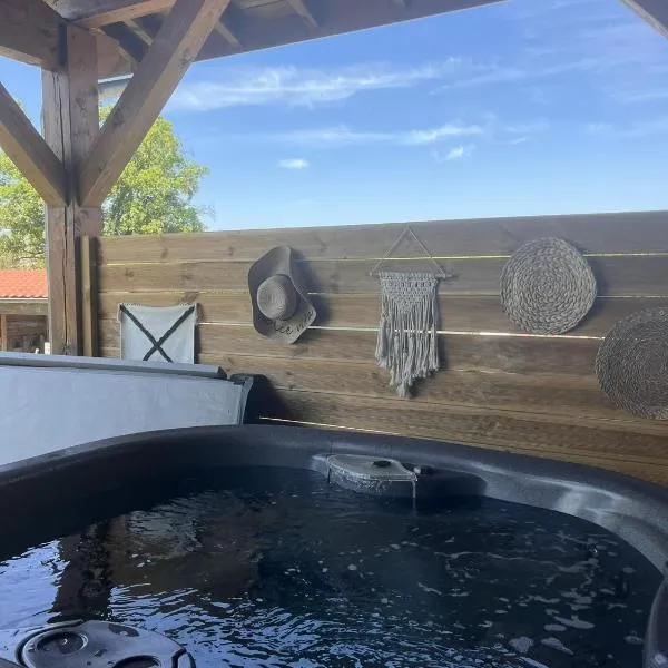 La pause nature et spa，位于Sainte-Foy-Saint-Sulpice的酒店