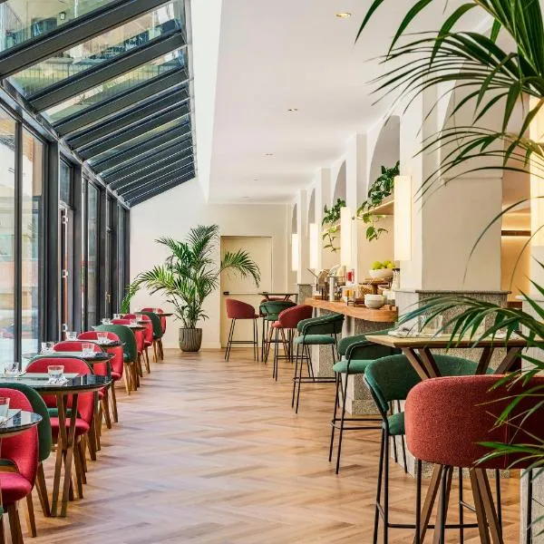 Hotel Giacomo Morra Alba - Handwritten Collection，位于阿尔巴的酒店