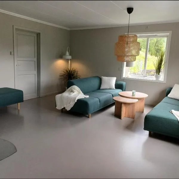 Nesvika 5 bedroom holiday home, only 25 min from Bergen，位于卑尔根的酒店
