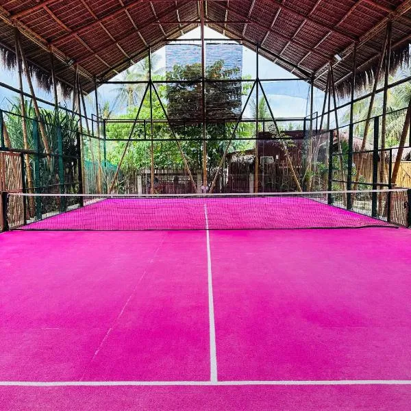 Padel and Palms Villas，位于卢纳将军城的酒店