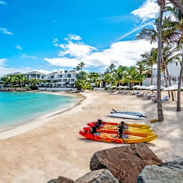 Hodges Bay Resort & Spa, an HQ Luxury Resort & Residences，位于圣约翰斯的酒店