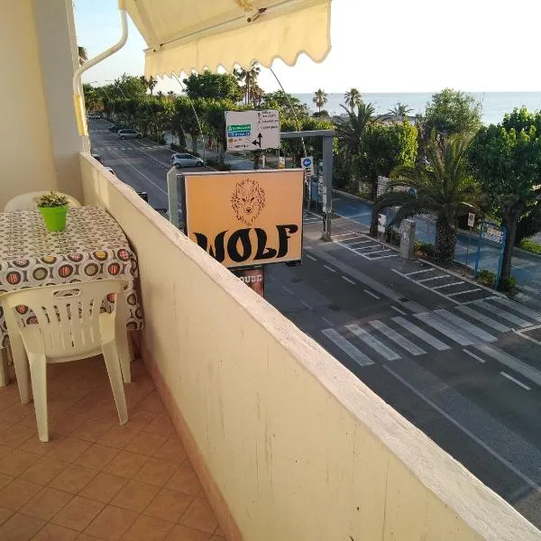 Casa sul mare，位于阿尔巴·阿德里亚蒂卡的酒店