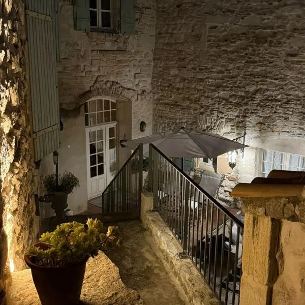 La Fugue, Demeure Historique proche de Uzes,Nimes,Cévennes，位于Brignon的酒店
