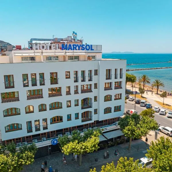 阳光与海滩名誉酒店，位于罗萨斯的酒店