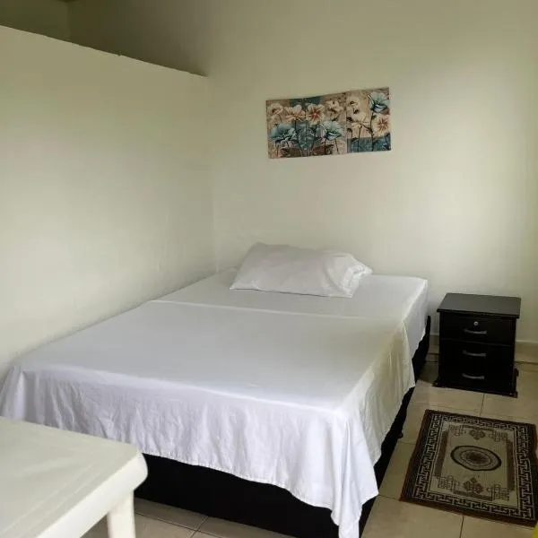 hotel el oasis de garzon，位于Garzón的酒店