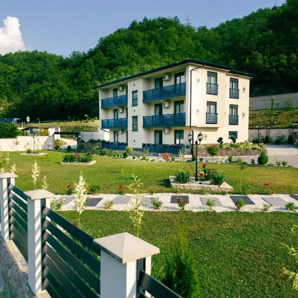 Hotel Alibabin Raj，位于科尼茨的酒店