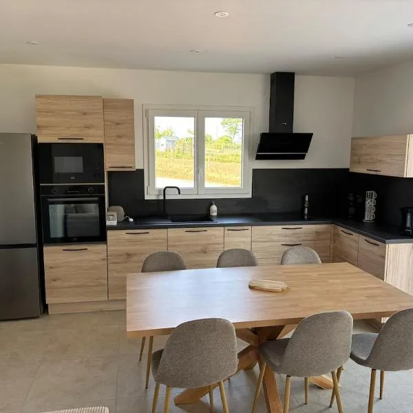 Le Nid des Moises, pavillon neuf，位于Relanges的酒店