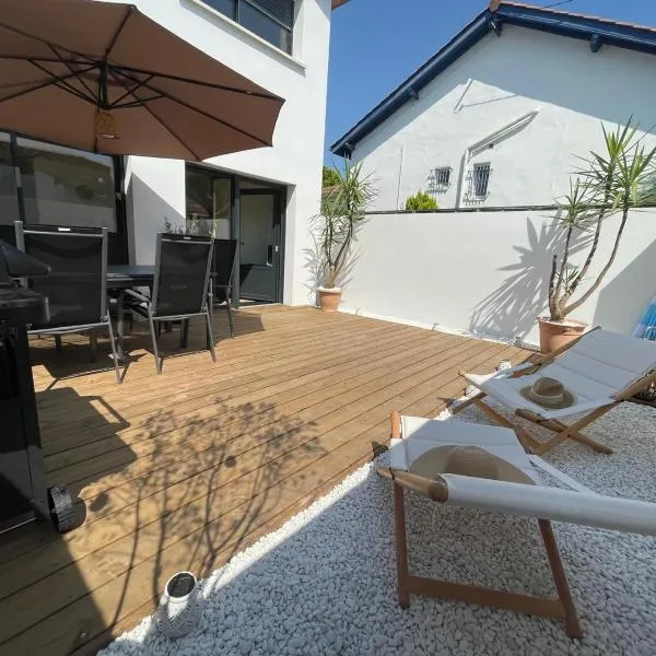 Maison 2 ch proche plages Anglet，位于安格雷的酒店