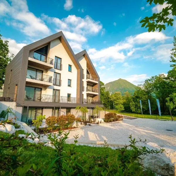 Family apartments Soča Splash Home，位于博维茨的酒店