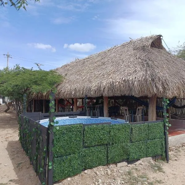Hostal CQ Camarones，位于Camarones的酒店