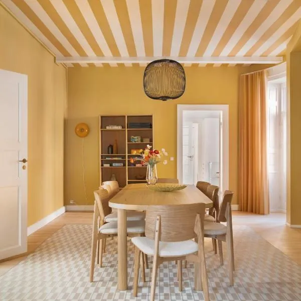 Former Dukes Residence - 4 bedrooms - 2 bathroms by Daniel&Jacob's，位于哥本哈根的酒店