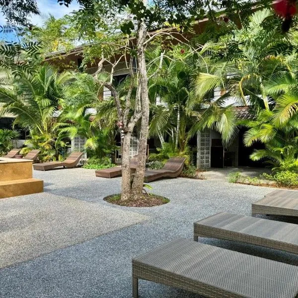 Aonangstudio，位于甲米镇的酒店