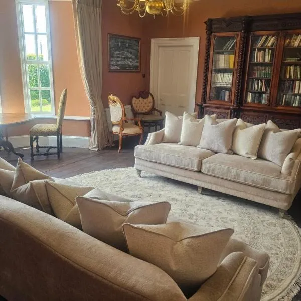 Hill House Cashel，位于卡舍尔的酒店