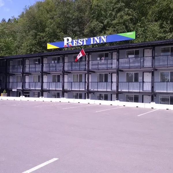 雷斯特旅馆，位于特勒斯的酒店