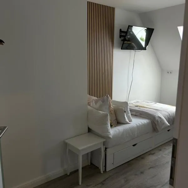 Zimmer mit Küche und Bad，位于韦德马尔克的酒店