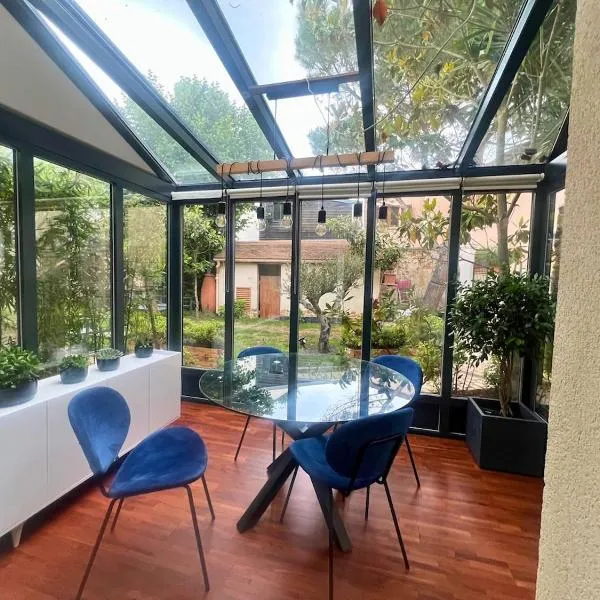 Duplex-Saint-Rémy-lès-Chevreuse，位于圣雷米·莱谢夫勒斯的酒店