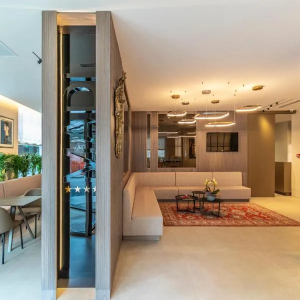 Madi city Hotel，位于拉奎拉的酒店