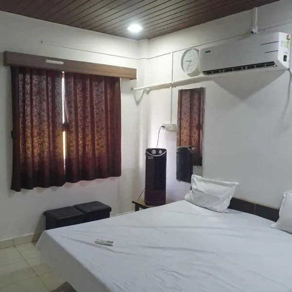 Shree Krupa Cottage，位于阿里巴格的酒店