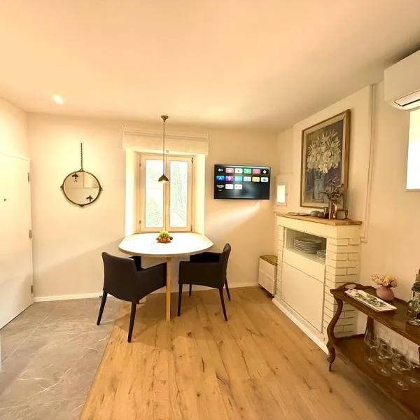 Ceresio & Cipresso Suites in the heart of Gandria，位于卢加诺的酒店