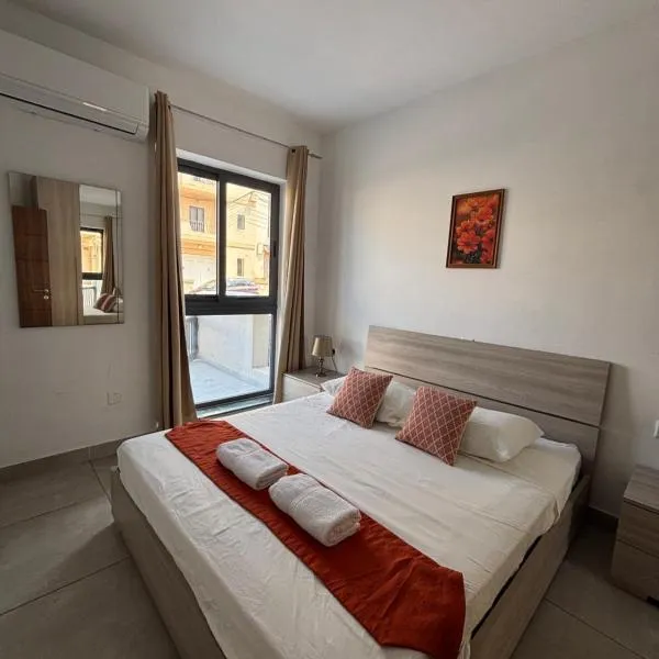 Cozy and Bright Central Room, Shared Flat，位于姆西达的酒店