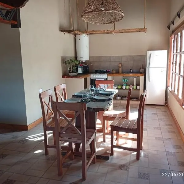 Cabañas El Alemán,位于Cerrillos的酒店