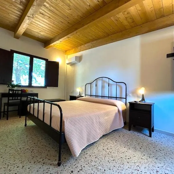 Azienda Agrituristica Il Pago，位于新锡里马里纳的酒店