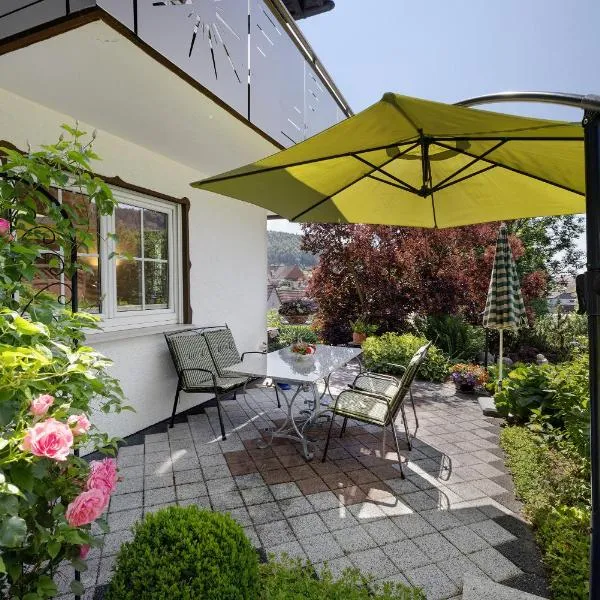 Ferienwohnung Waltraud，位于Tieringen的酒店