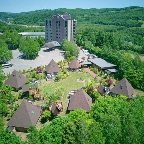 北天之丘网走湖鹤雅休闲度假温泉酒店，位于网走市的酒店