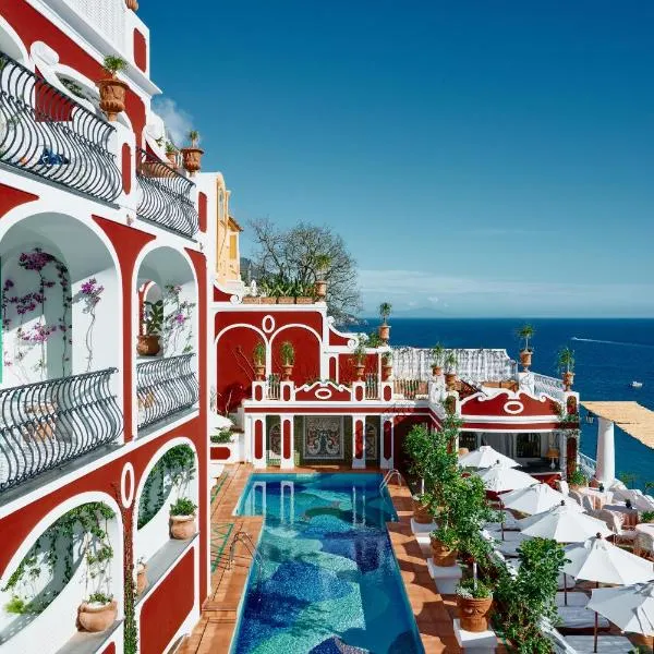 勒西雷纳斯酒店，位于波西塔诺的酒店