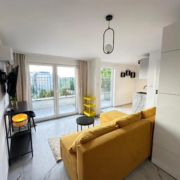 MOVEEN! Apartamenty Wrocław Nowoczesne studia z parkingiem! 10 min od centrum，位于弗罗茨瓦夫的酒店