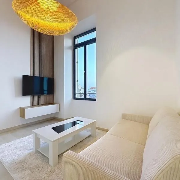 Charming 2-room apartment in Cannes，位于戛纳的酒店