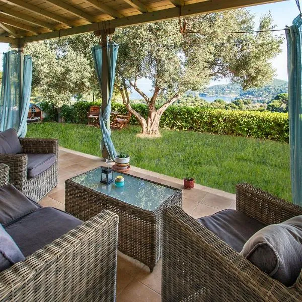 Ilios house，位于阿克雷迪斯的酒店