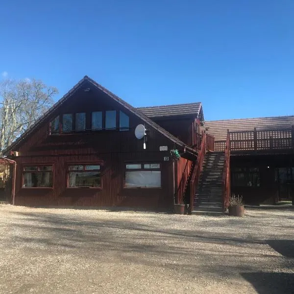 Kiledinmuir，位于Tore的酒店
