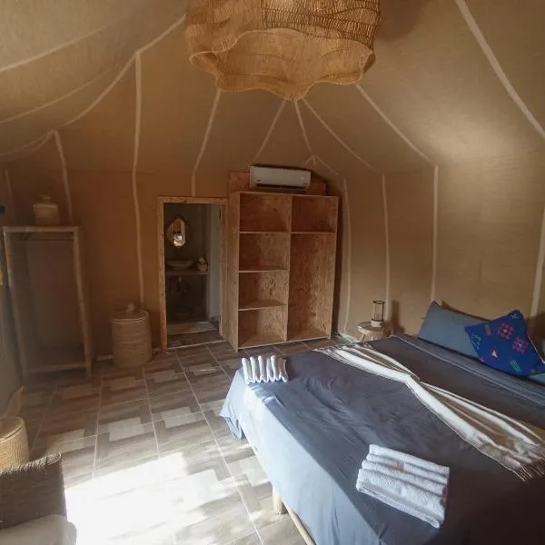 Agafay, La Ferme Nomade Bivouac，位于El Karia的酒店