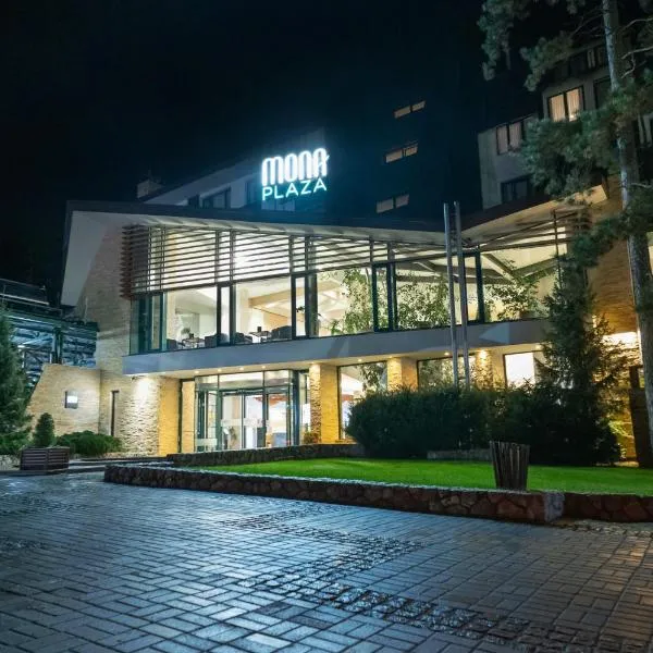 Mona Plaza Zlatibor，位于兹拉蒂博尔的酒店