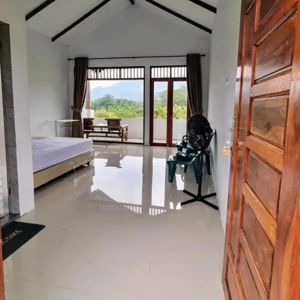 Sawah Resto Bungalow & Jungle Trekking，位于武吉拉旺的酒店
