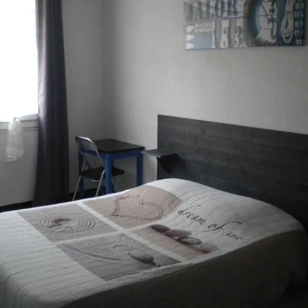 Hôtel L'Acropole，位于尼桑勒兹恩苏涅的酒店