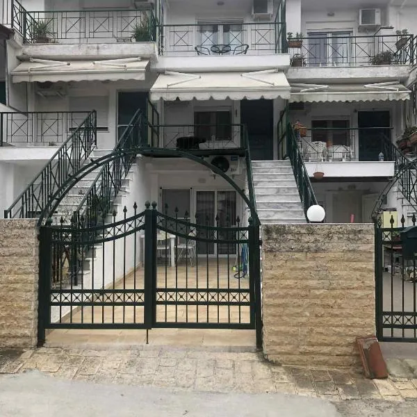 Miminllari APARTMENTS 2，位于佩科霍里的酒店