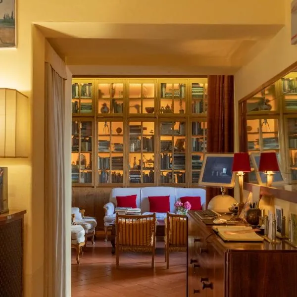 La Felicina, Accademia con Albergo - Mugello，位于圣皮耶罗阿谢韦的酒店