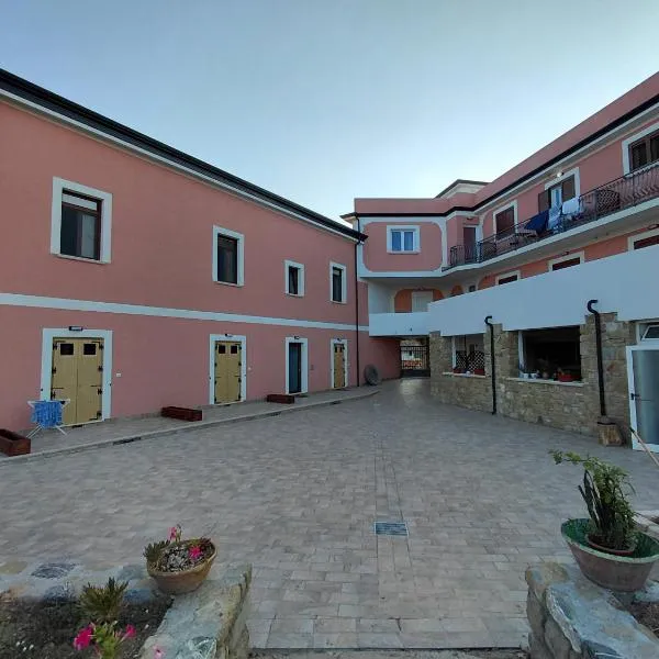 Il Borgo di Nonno Carlo，位于卡普里奥里的酒店