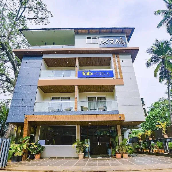 FabHotel Prime PAS Resorts - A Lake View Hotel，位于Goa的酒店