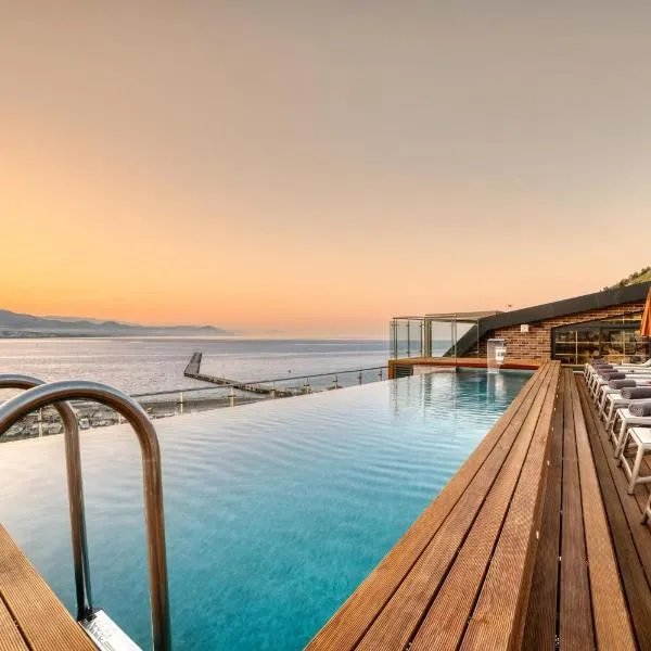 Numa Port Hotel，位于阿拉尼亚的酒店