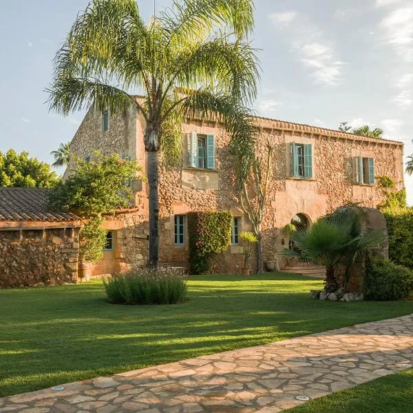 Reserva Rotana Golf Resort，位于马纳科尔的酒店