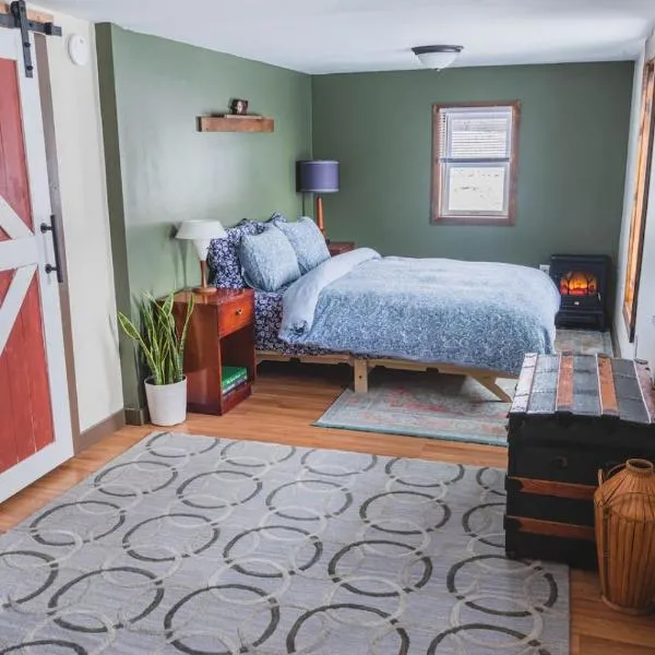 Historic Farmhouse Apartment,位于Fairfield的酒店