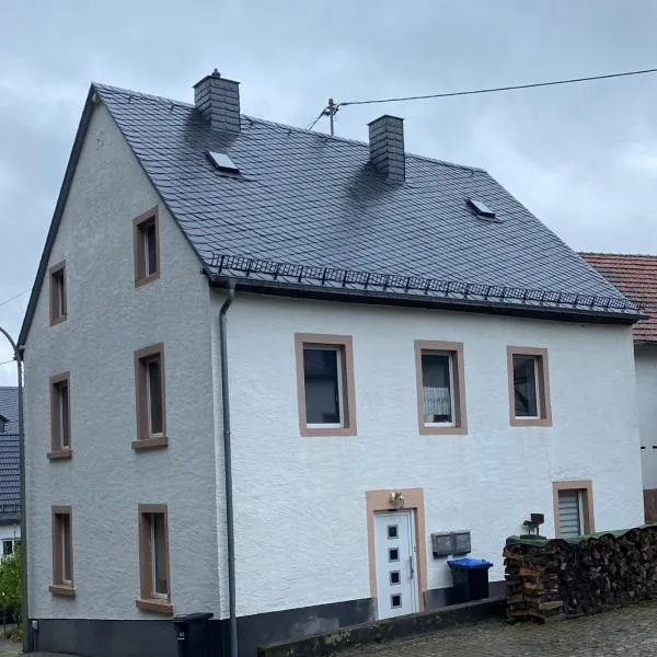 Landhauszimmer Steffeln，位于施泰弗尔恩的酒店