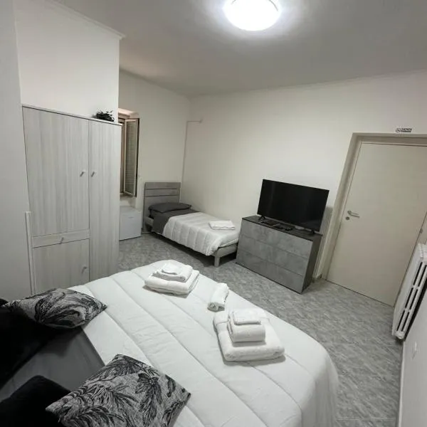 Eden Affittacamere，位于安齐奥的酒店