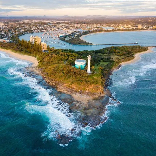 Big family holiday by the Buddina beach，位于巴迪纳的酒店