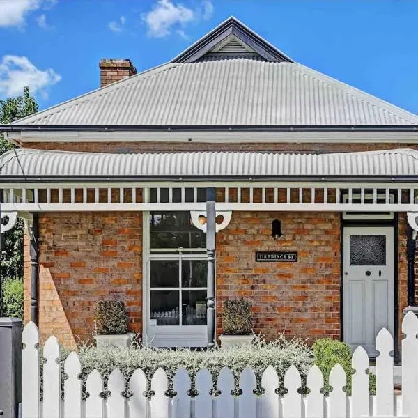 Prince Street Cottage - 1890’s Edwardian Gem，位于奥兰治的酒店
