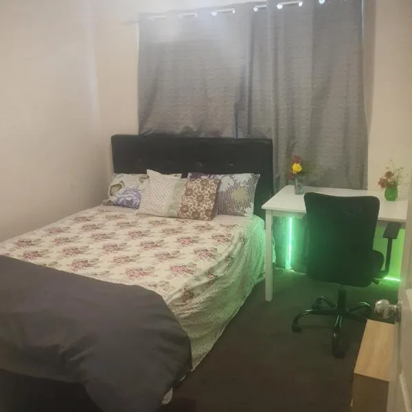 Home stay，位于Wyndham Vale的酒店