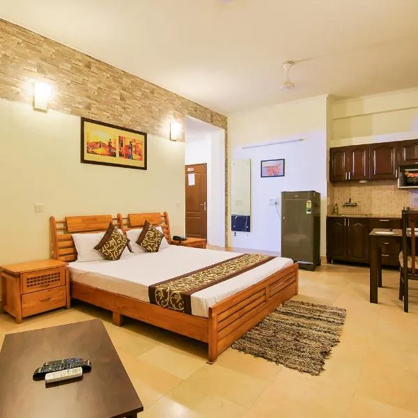 BedChambers Serviced Apartments, Near Golf Course Road，位于古尔冈的酒店